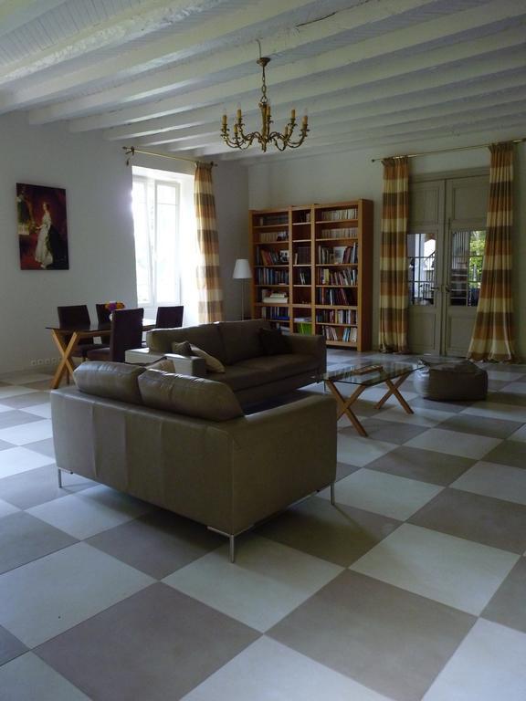 Maison de la N\u00E9gritude et des Droits de l'Homme yak\u0131n\u0131ndaki en iyi oteller hangileri? Champagney Dış mekan fotoğraf