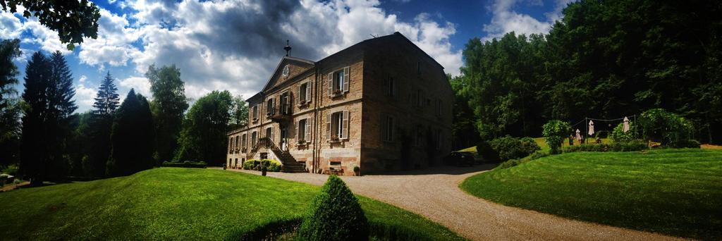Maison de la N\u00E9gritude et des Droits de l'Homme yak\u0131n\u0131ndaki en iyi oteller hangileri? Champagney Dış mekan fotoğraf